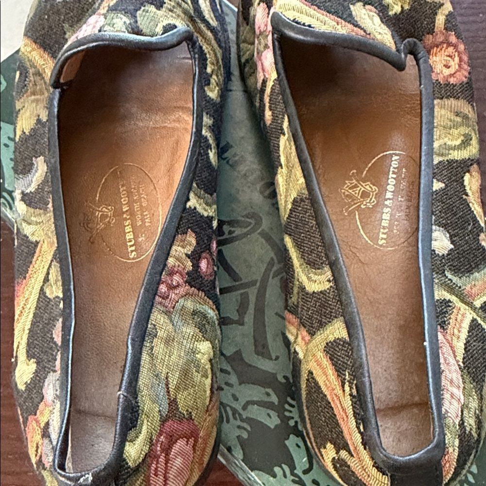 Stubbs & Wootton Black Floral Loafers View 6